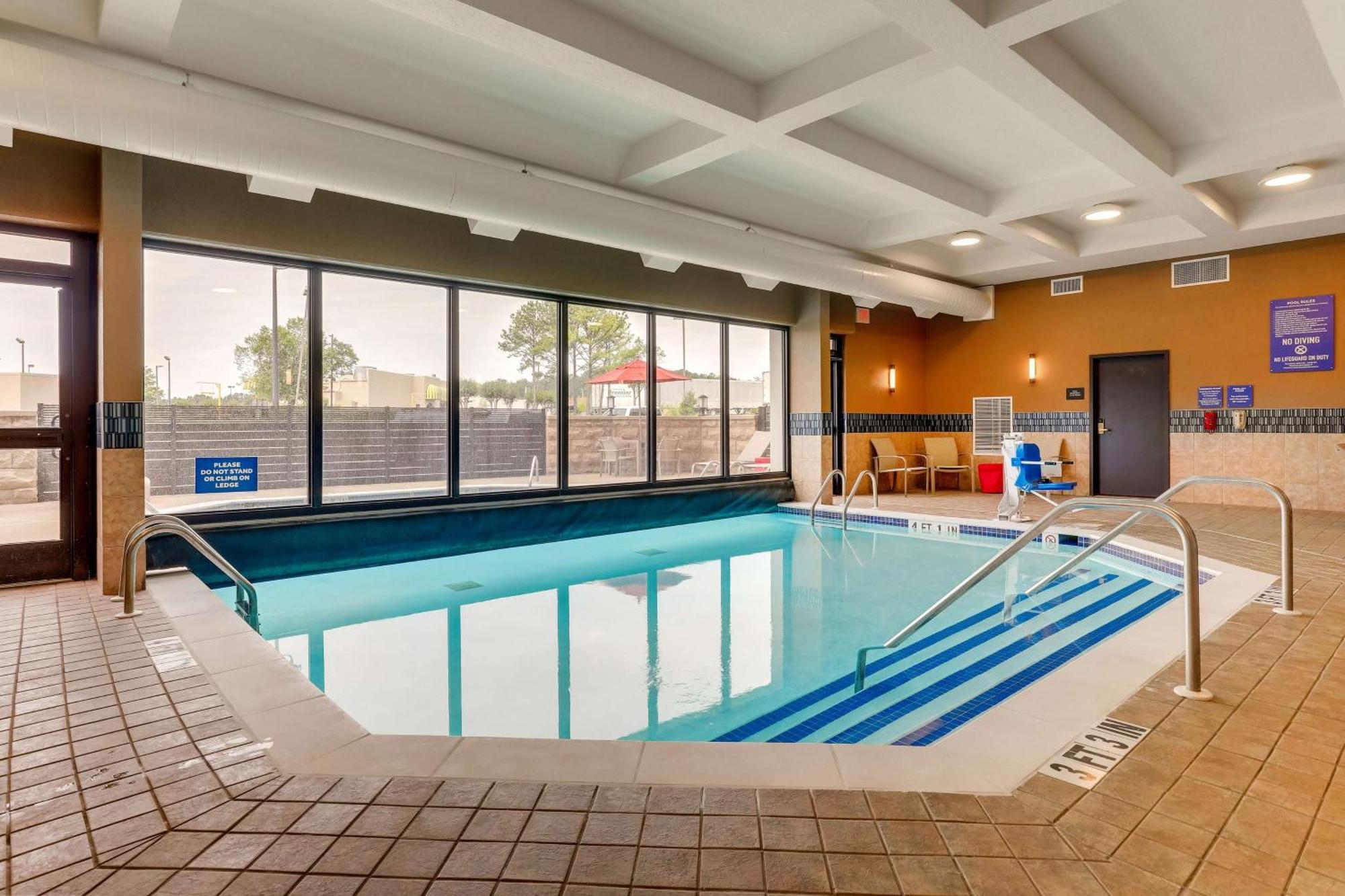 Drury Inn & Suites Birmingham Lakeshore Drive Extérieur photo