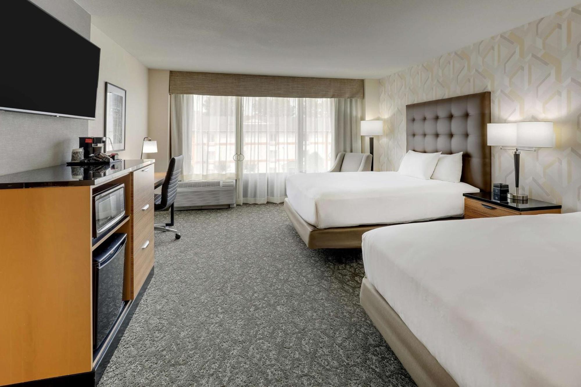 Drury Inn & Suites Birmingham Lakeshore Drive Extérieur photo
