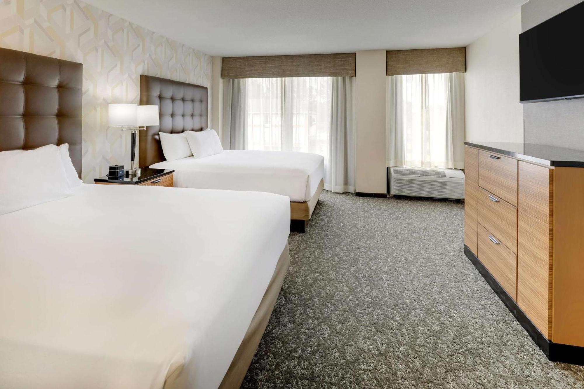 Drury Inn & Suites Birmingham Lakeshore Drive Extérieur photo